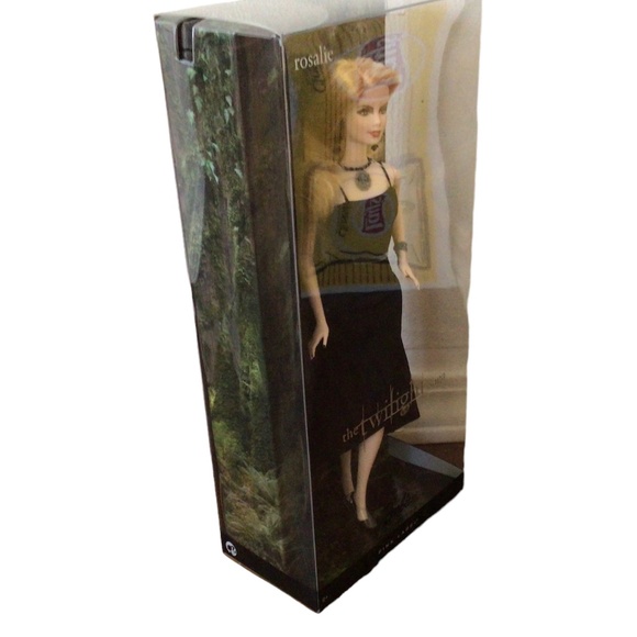 New The Twilight Saga Barbie Rosalie Pink Label Doll - Picture 3 of 6